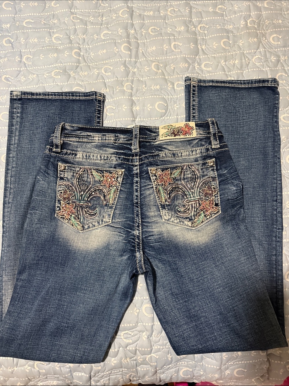 Miss Me Bootcut Jeans with Embroidered Fleur-de-Lis Pockets - Blue